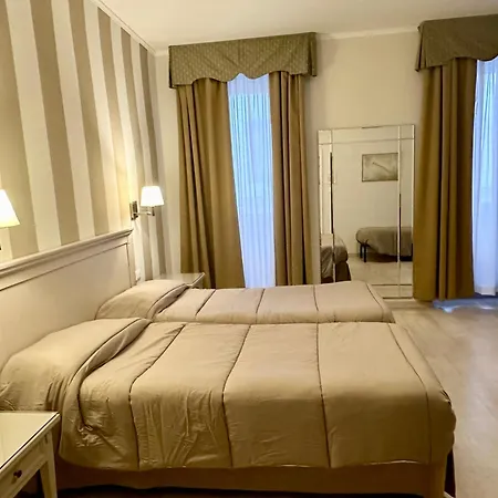 ホテル Bristol 3*