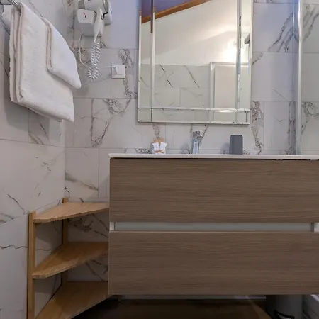 Bristol Terst